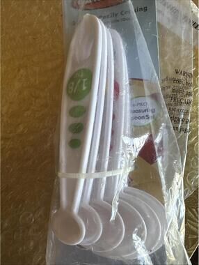 Lot Of 2 Curious Chef Kids Cookware - 6-Piece Measuring Spoon Set.